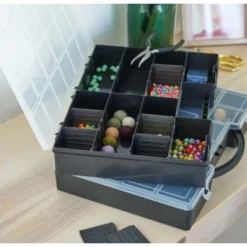 Boîte Avec 8 Compartiments Fixes Et 12 Séparateurs -Outils De Stockage boite de rangement 12 compartiments noire plast team 2