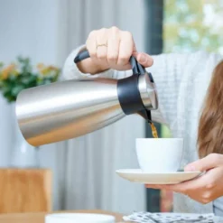 Pichet Isotherme 1,5 Litre élégant Soft Grip Emsa -Outils De Stockage pichet isotherme 15 litres elegant soft grip emsa 3